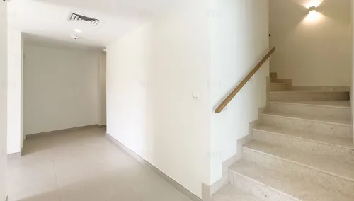 4 Bedrooms Villa in The Pulse Beachfront 3