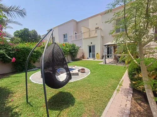 3 Bedrooms Villa in Springs 1