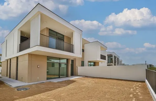 Enquire Now | Single Row Internal | Best Location