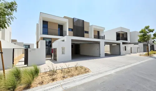 Enquire Now | Single Row Internal | Best Location