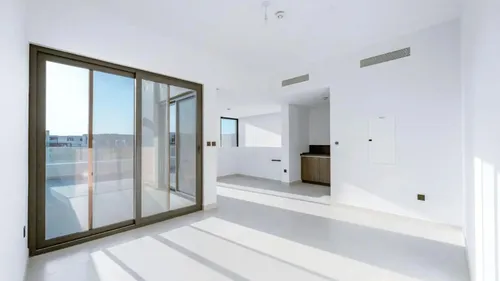 4 Bedrooms Villa in Aura
