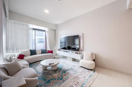 Park-Facing | 4BR + Maid | Single Row