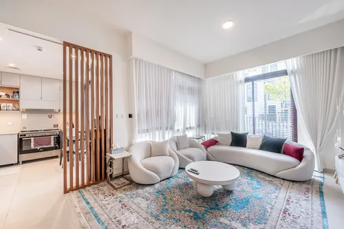 4 Bedrooms Villa in Bliss