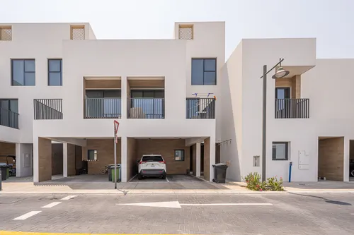4 Bedrooms Villa in Bliss
