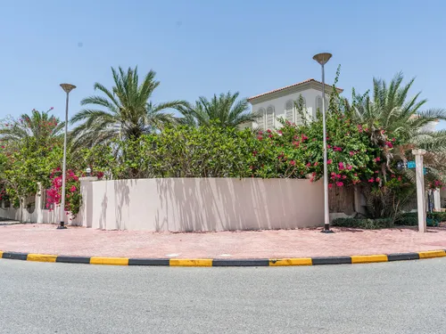 2 Bedrooms Villa in Mediterranean Villas