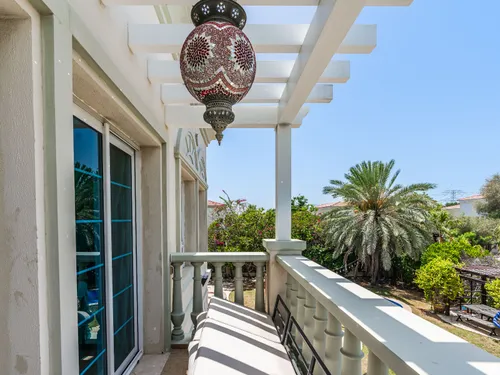 2 Bedrooms Villa in Mediterranean Villas