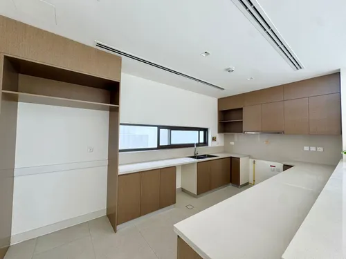 4 Bedrooms Townhouse in Tilal Al Furjan 1