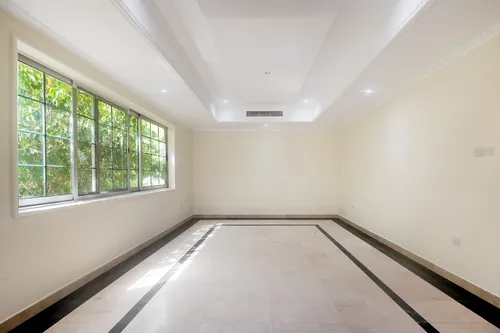 5 Bedrooms Villa in Al Safa 2