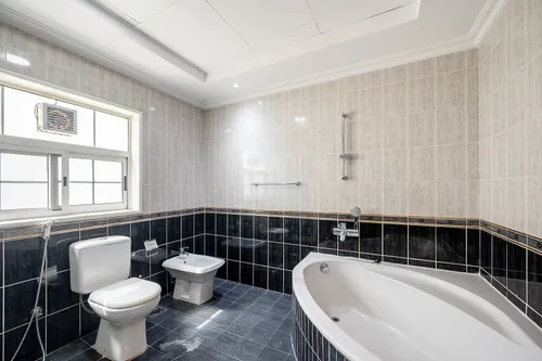 5 Bedrooms Villa in Al Safa 2