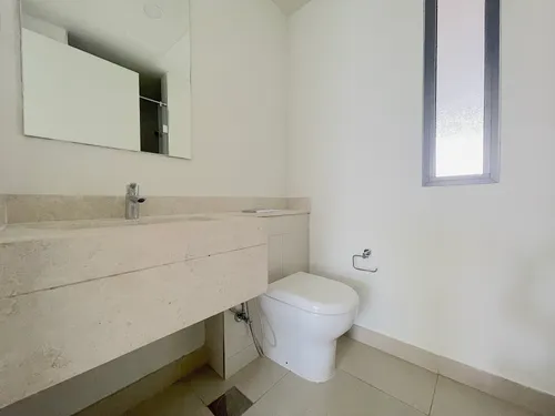 5 Bedrooms Villa in Maple 1
