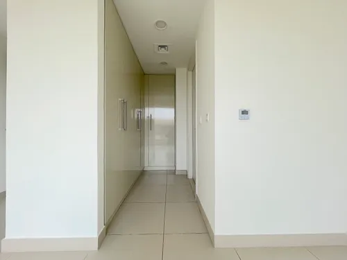 5 Bedrooms Villa in Maple 1