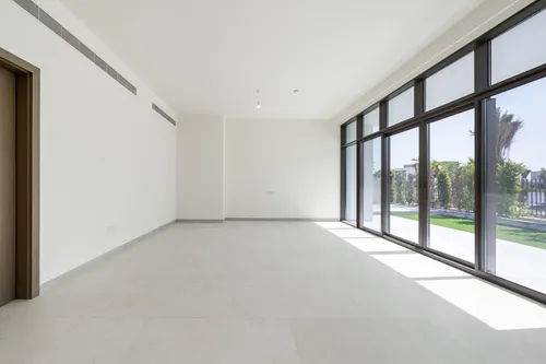 5 Bedrooms Villa in Tilal Al Furjan