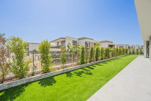 5 Bedrooms Villa in Tilal Al Furjan