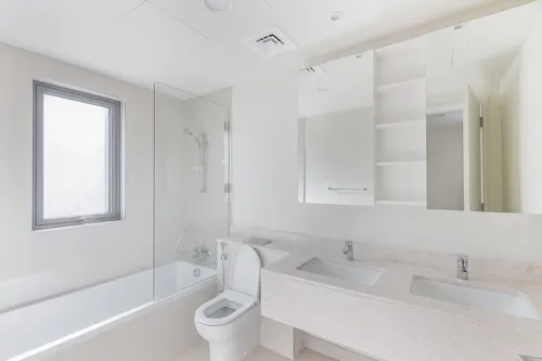 4 Bedrooms Villa in Maple 2