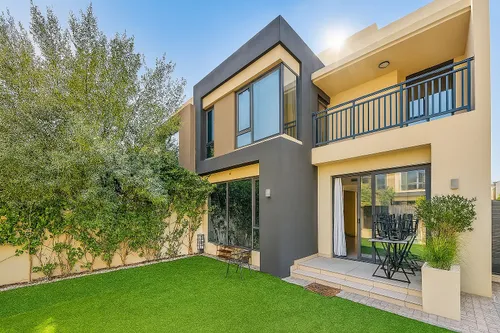 Single Row | Vacant Now | Private Garden