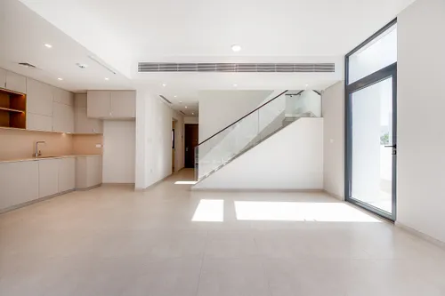 4 Bedrooms Villa in Bliss