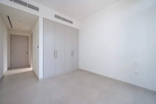 4 Bedrooms Villa in Bliss