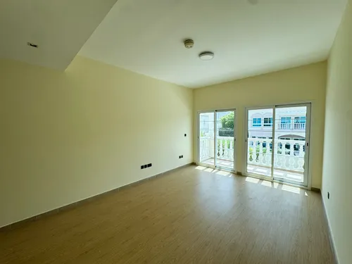 2 Bedrooms Villa in District 7F