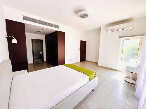 5 Bedrooms Villa in The Centro