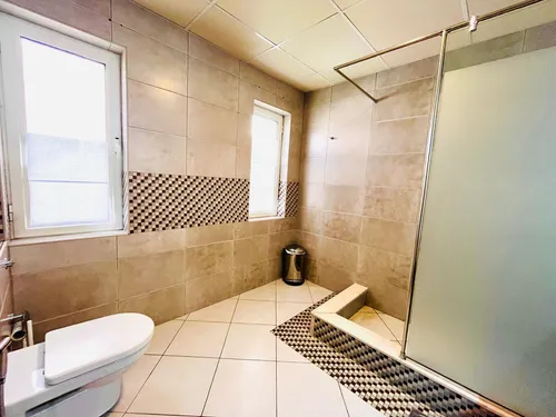 5 Bedrooms Villa in The Centro