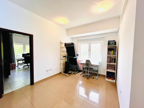 5 Bedrooms Villa in The Centro