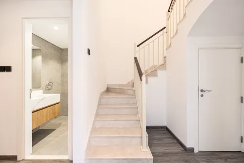 3 Bedrooms Villa in Springs 9