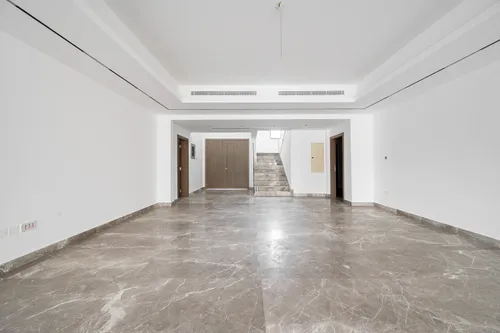 6 Bedrooms Villa in Ponderosa