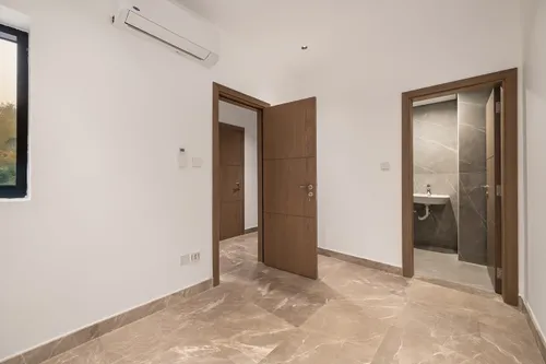 6 Bedrooms Villa in Ponderosa
