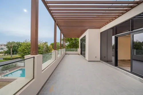 6 Bedrooms Villa in Ponderosa