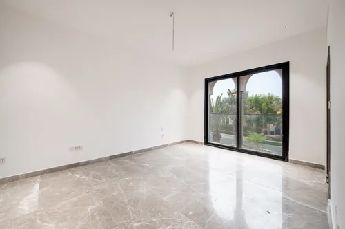 6 Bedrooms Villa in Ponderosa