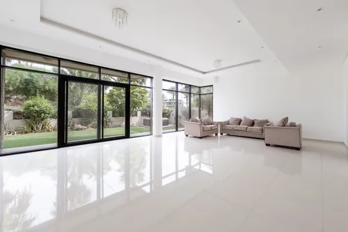 5 Bedrooms Villa in Al Hebiah Third