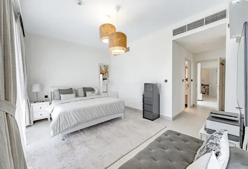 3 Bedrooms Townhouse in Golf Grove