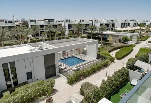 3 Bedrooms Townhouse in Golf Grove