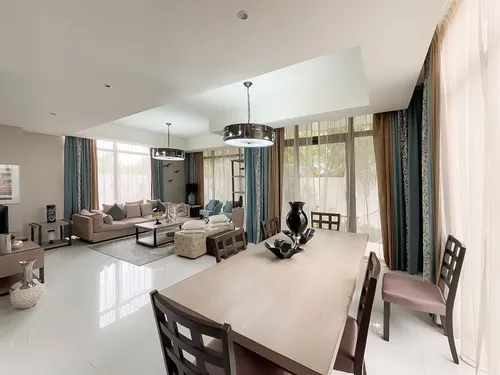 6 Bedrooms Villa in Aster