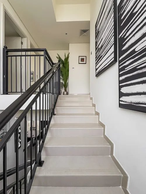 6 Bedrooms Villa in Aster