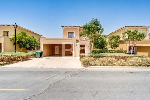 4 Bedroom | Great location | Vacant | Unfurnished