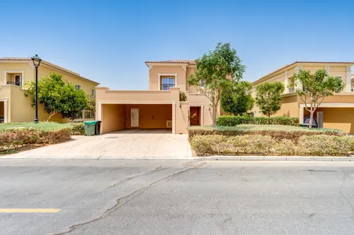 4 Bedroom | Great location | Vacant | Unfurnished
