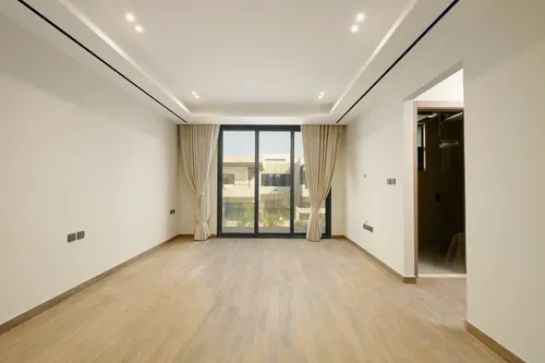 6 Bedrooms Villa in Jumeirah Park Homes