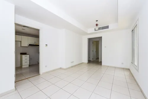 2 Bedrooms Villa in Springs 1