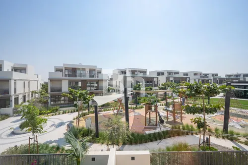4 Bedrooms Villa in Aura
