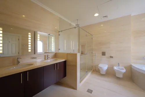 6 Bedrooms Villa in Olive Point
