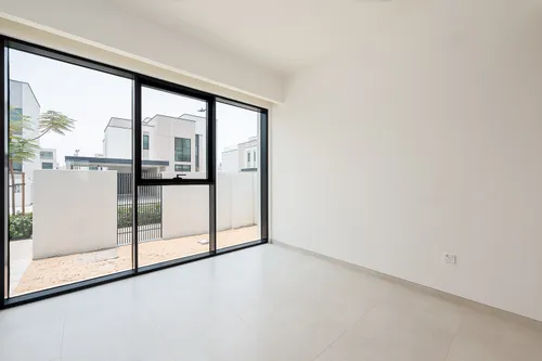 4 Bedrooms Townhouse in Caya