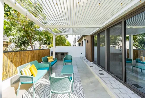 4 Bedrooms Villa in Aura