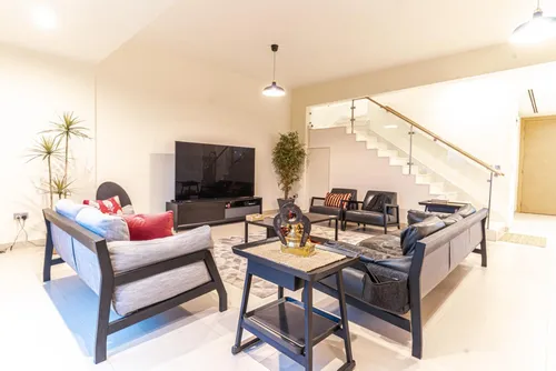 5 Bedrooms Villa in Sidra Villas I