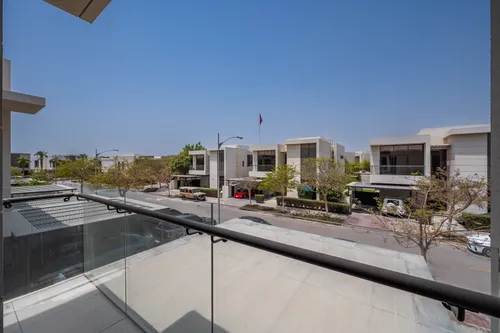 3 Bedrooms Villa in Picadilly Green