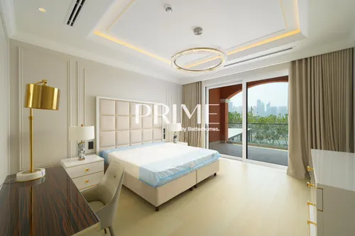 7 Bedrooms Villa in XXII Carat