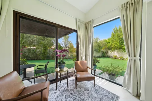 5 Bedrooms Villa in Rasha