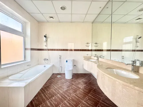 5 Bedrooms Villa in The Aldea
