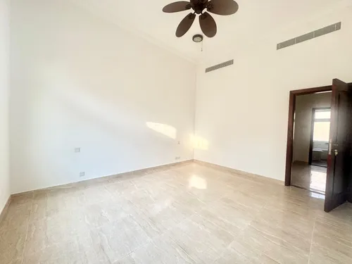 5 Bedrooms Villa in The Aldea