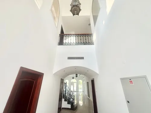 5 Bedrooms Villa in The Aldea